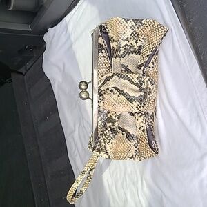 Jessica Simpson Bow Tie Clutch purse